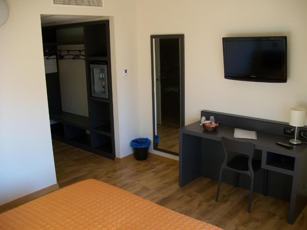 Viadana Hotel Motel Giglio חדר תמונה
